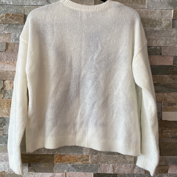Calvin Klein oversize sweater size small - Picture 4 of 12